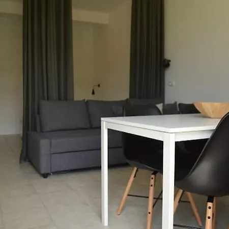 Apartment Mila Close To The Beach Apartment *